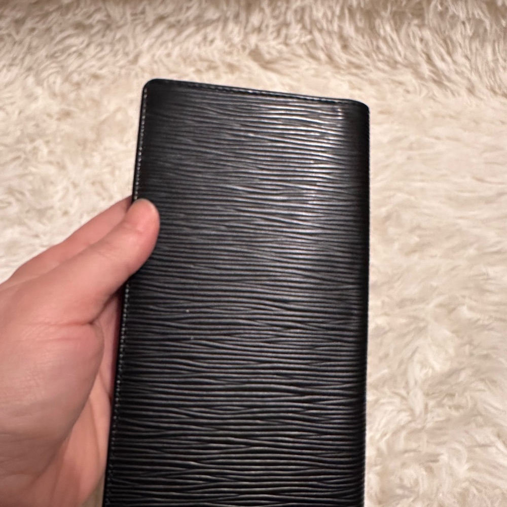 Louis Vuitton Black Wallet - Picture 10 of 11